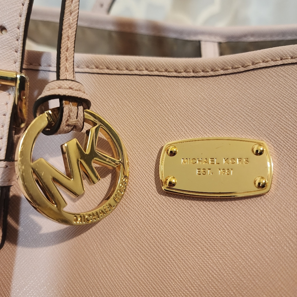Pink Michael Kors tote